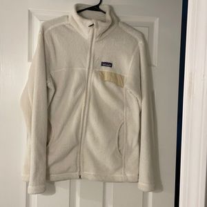 Women’s large Patagonia Jacket. EUC. smoke free